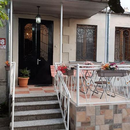 Ferienwohnung Orion Kutaissi Exterior foto