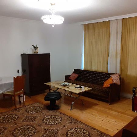 Ferienwohnung Orion Kutaissi Exterior foto
