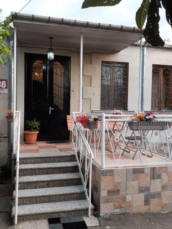 Ferienwohnung Orion Kutaissi Exterior foto