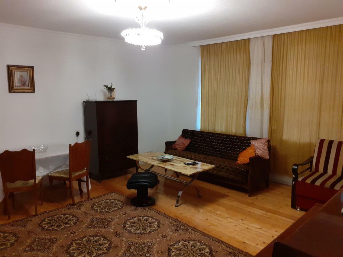 Ferienwohnung Orion Kutaissi Exterior foto